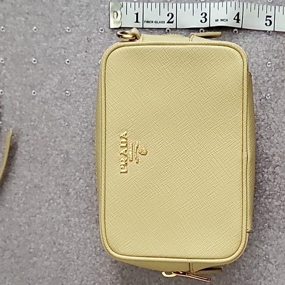 Prada camera bag - Picture 3 of 14